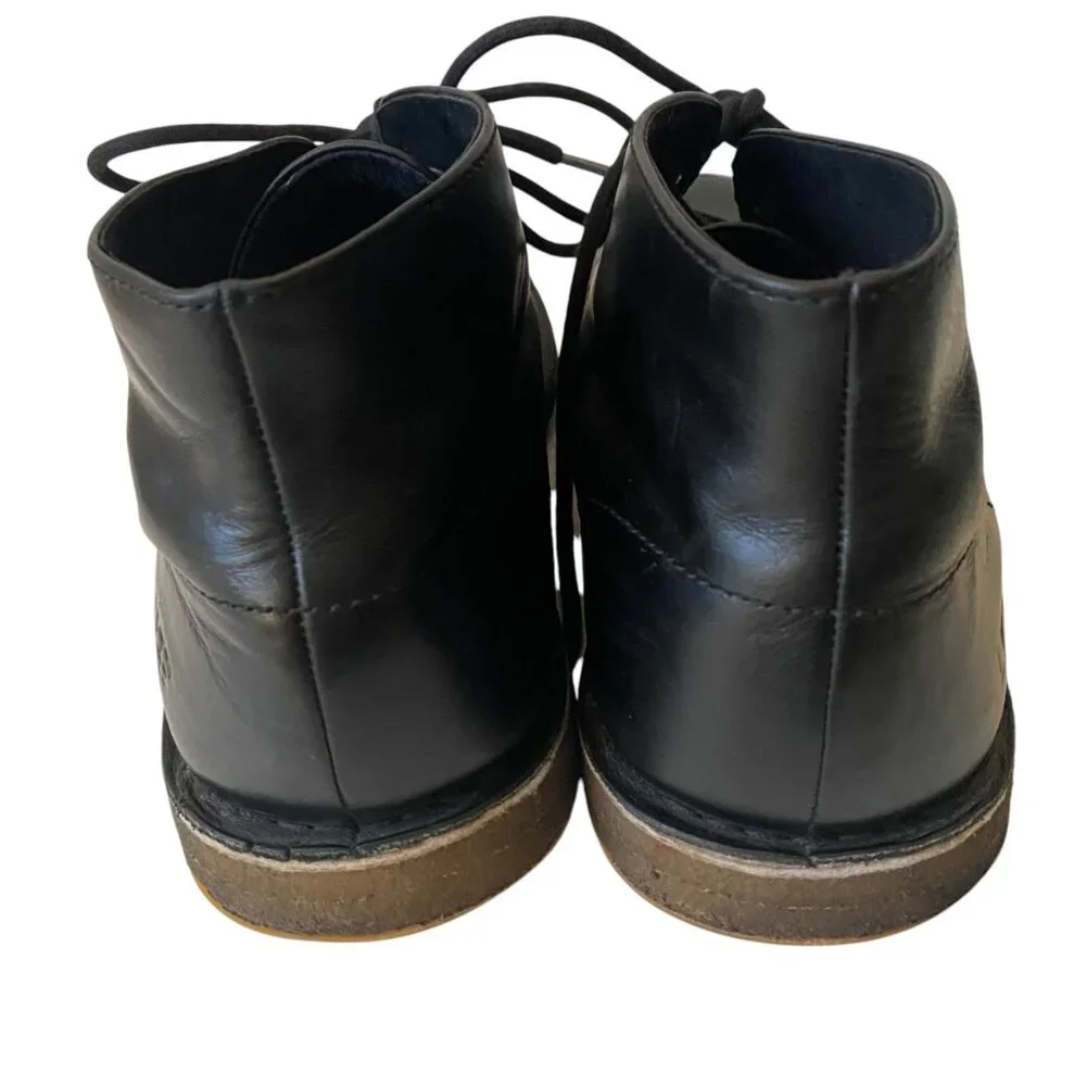 Leighton‎ Mens 12 Black Leather Chukka Ankle Boots Laces Logo Stitching Gum Sole